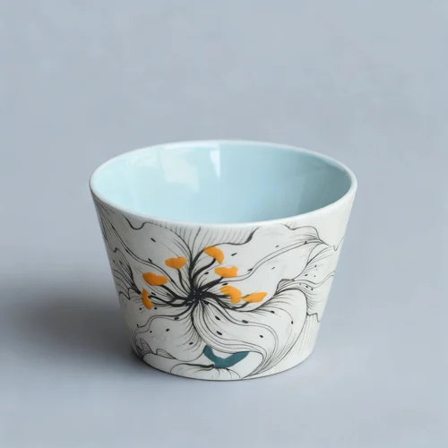 Pure Heart Lily Hand-Painted High-Fire Underglaze Grip Cup